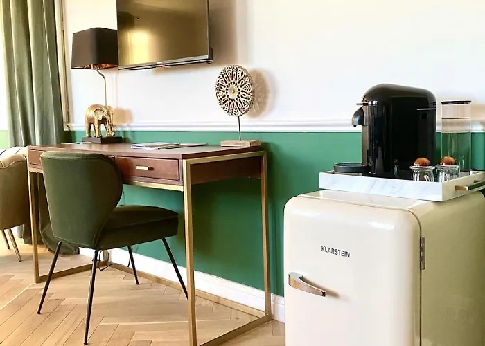 Guest house Caprice 4*